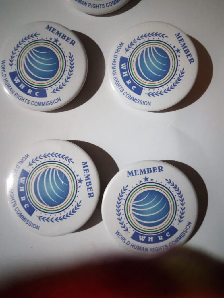 Custom button badges manufactured by Sidamhk