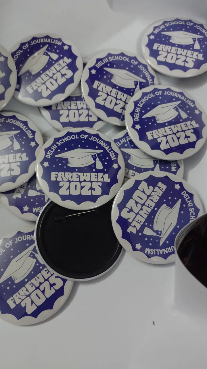 Custom button badges manufactured by Sidamhk