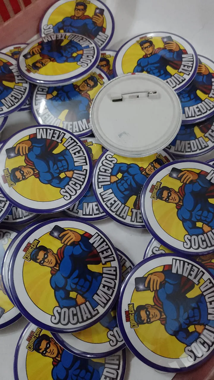 Custom button badges manufactured by Sidamhk